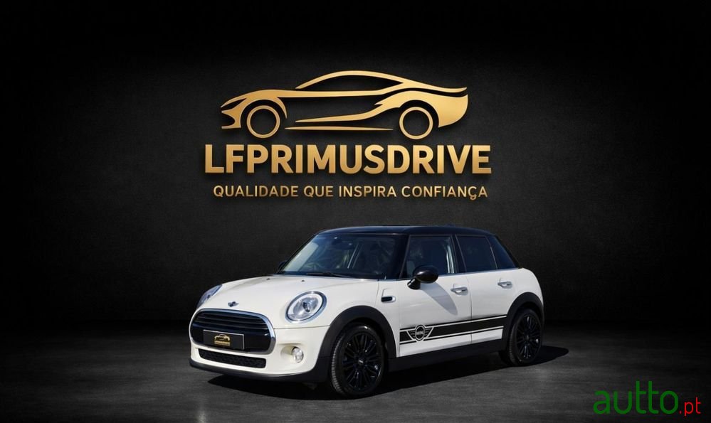 2017' MINI Cooper D 5 Portas photo #1