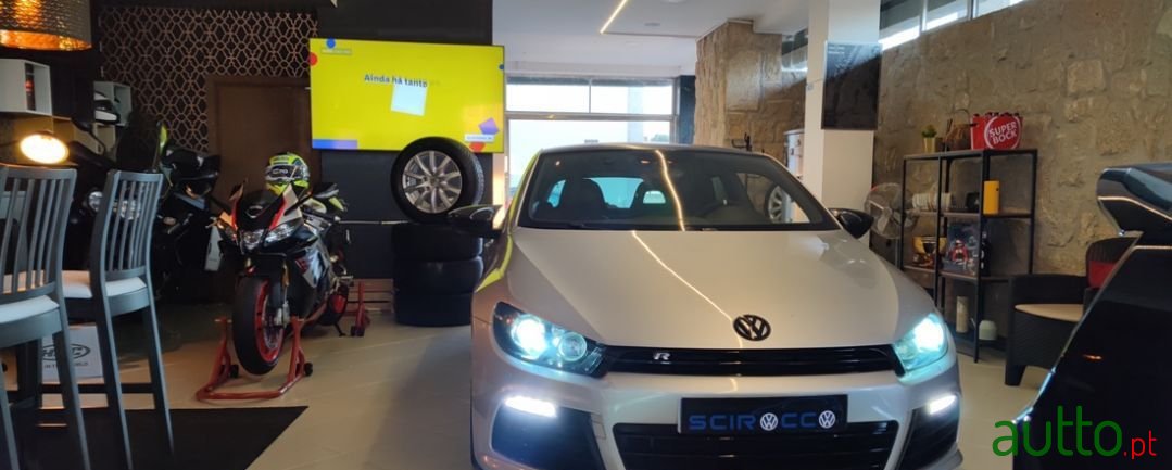 2010' Volkswagen Scirocco photo #2