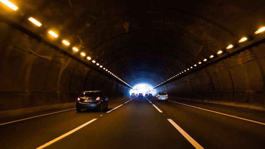 Túnel do Grilo com trânsito condicionado a partir de segunda-feira