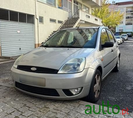 2003' Ford Fiesta photo #1