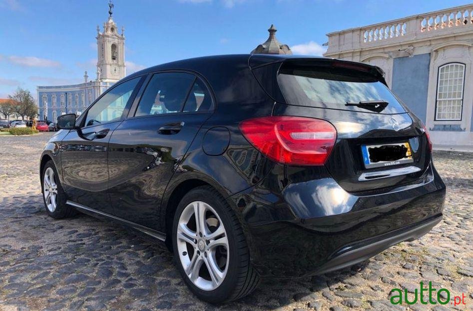 2014' Mercedes-Benz A-180 Cdi Style Edition photo #1