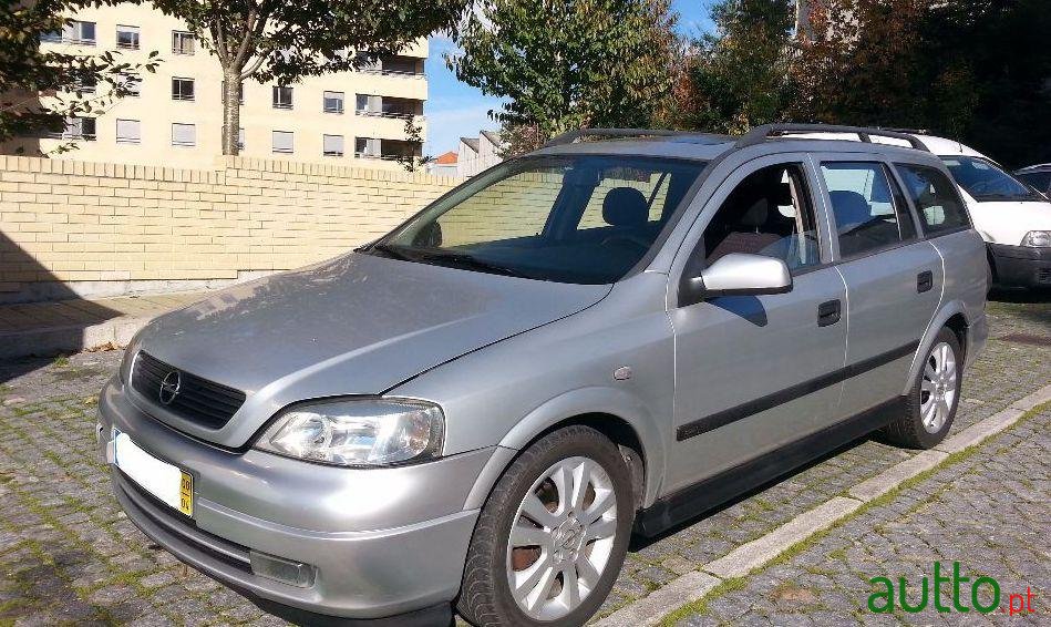 2000' Opel Astra Caravan photo #3