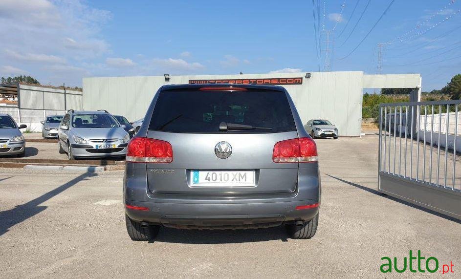 2004' Volkswagen Touareg R5 2.5 Tdi photo #1