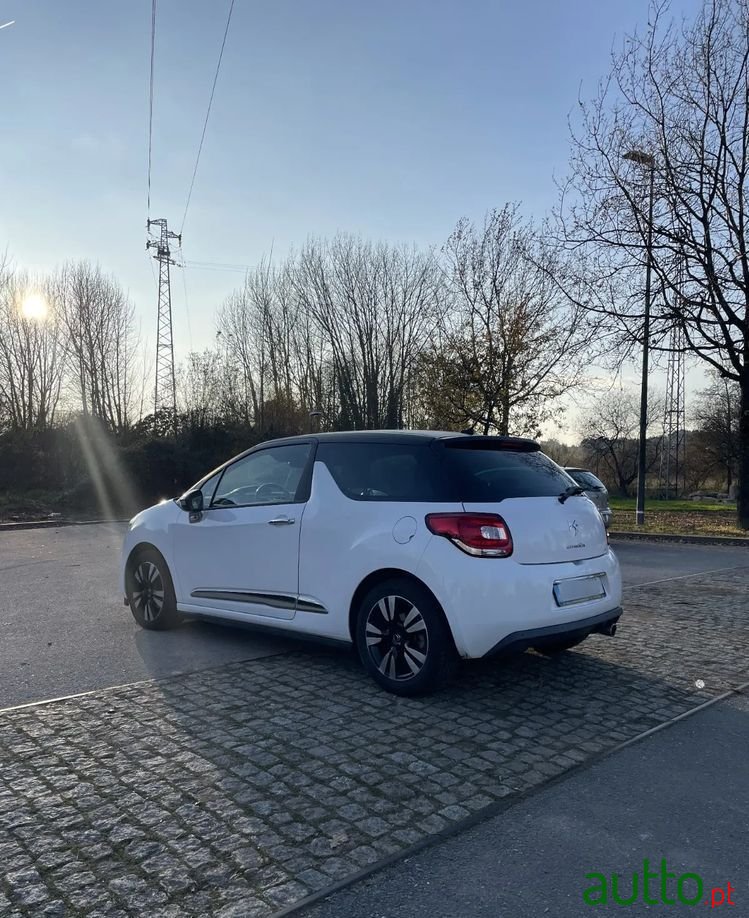 2012' Citroen DS3 photo #4