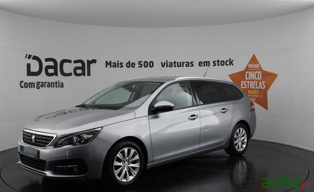 2020' Peugeot 308 Sw photo #2