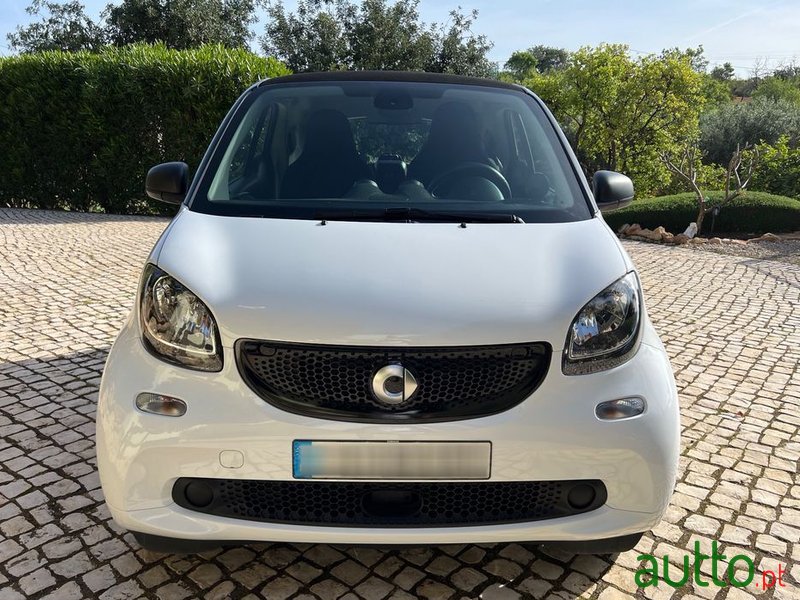 2017' Smart Fortwo Electric Drive Passion photo #3