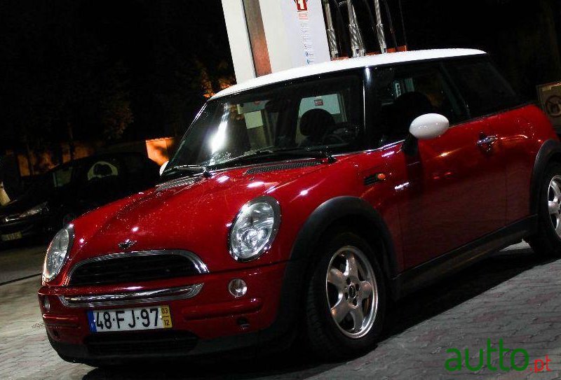 2003' MINI Cooper One photo #1