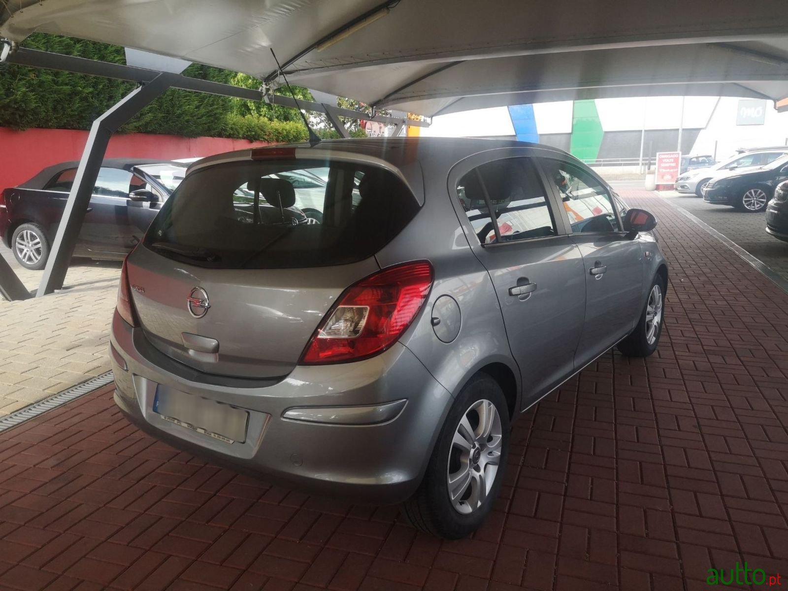 2012' Opel Corsa photo #3