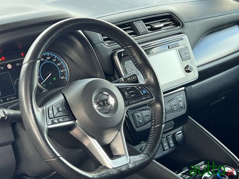 2018' Nissan Leaf photo #5