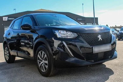 2023' Peugeot 2008