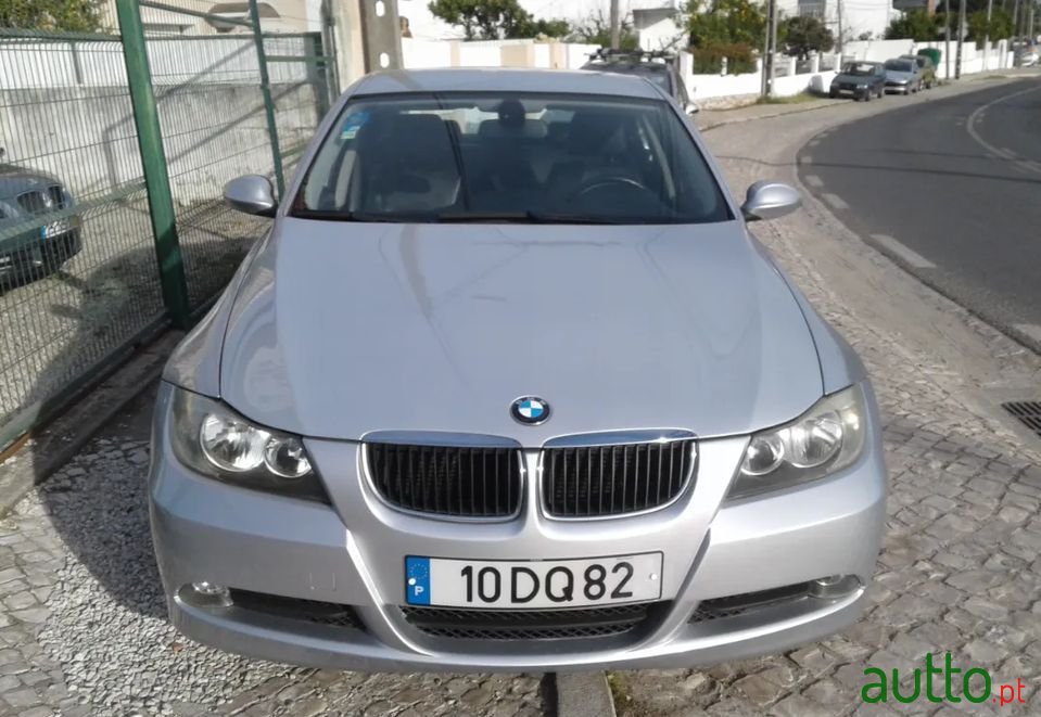 2006' BMW 320 photo #4