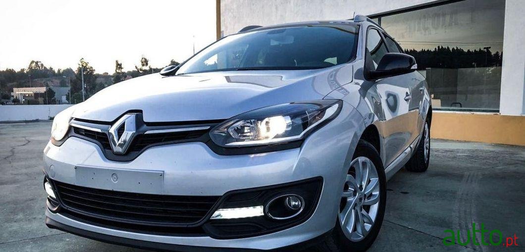 2014' Renault Megane Sport Tourer photo #3