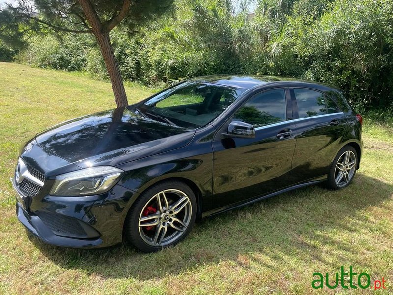 2017' Mercedes-Benz Classe A D Amg Line photo #3