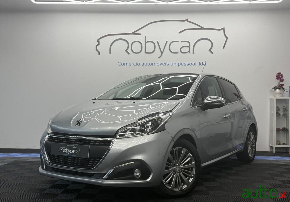2018' Peugeot 208 photo #1
