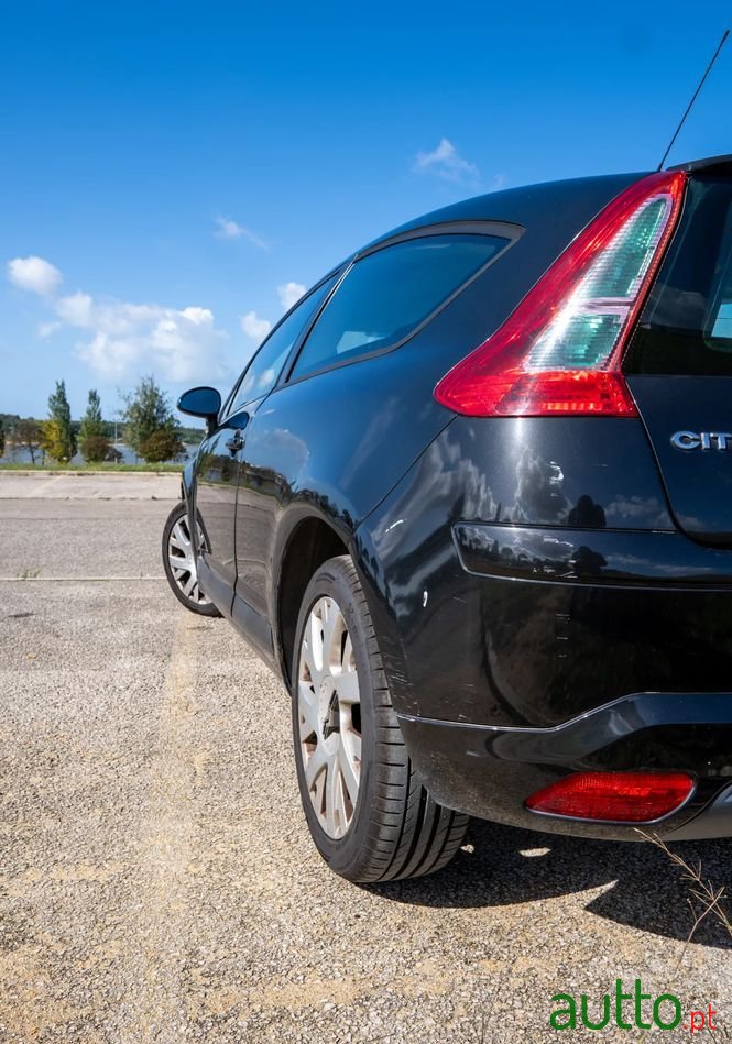 2005' Citroen C4 photo #3