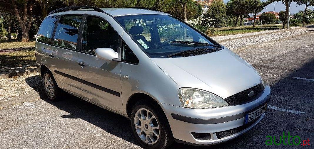 2001' Ford Galaxy photo #1