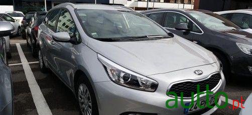 2015' Kia Ceed-Sw 1.4 Crdi Eco photo #1