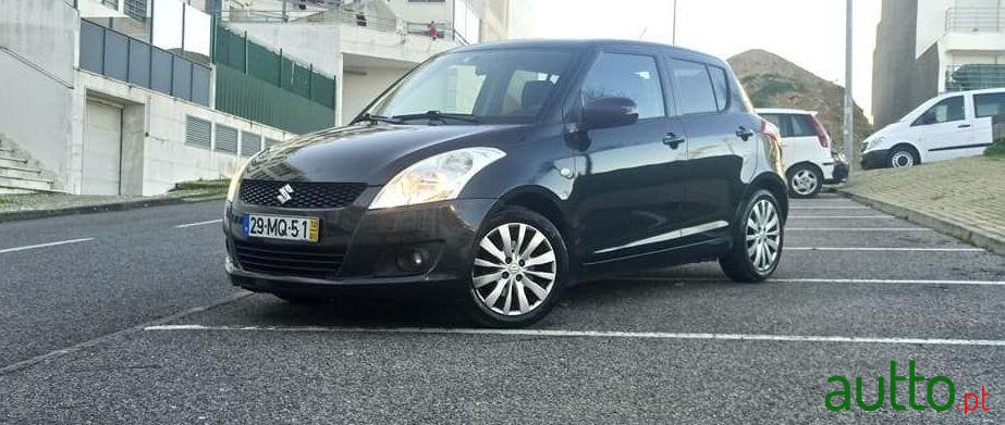 2012' Suzuki Swift 1.2 Vvt Gl A-Stop photo #3