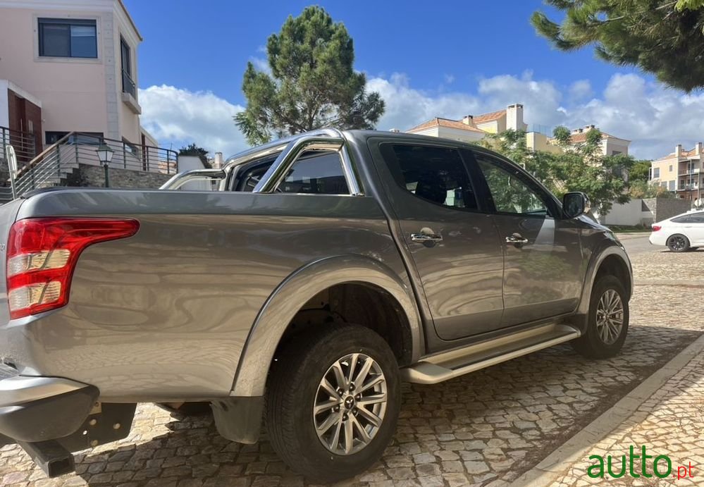 2019' Mitsubishi L200 photo #6