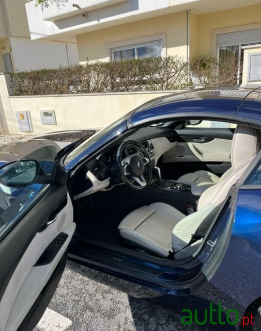 2010' BMW Z4 photo #5