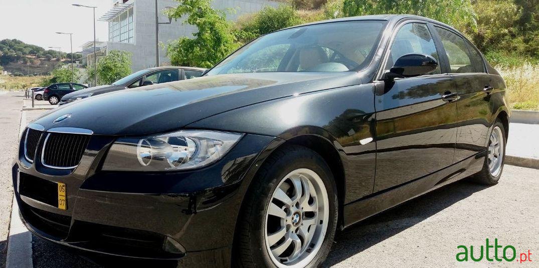 2005' BMW 320 D photo #1