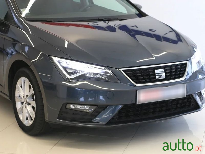 2020' SEAT Leon 1.0 Ecotsi Style S/S photo #6