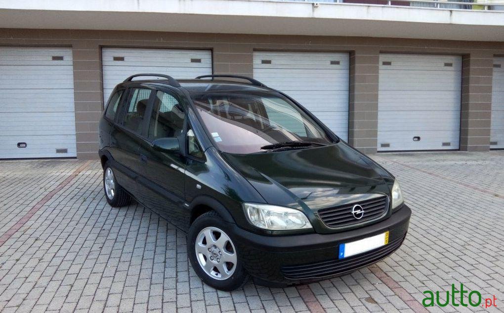 2001' Opel Zafira 2.0 Dti Confort photo #4