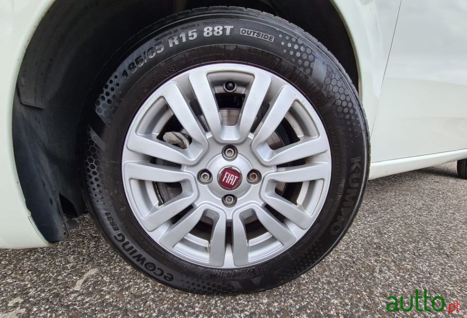 2018' Fiat Punto photo #5