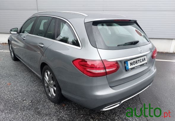 2015' Mercedes-Benz C-220 photo #3