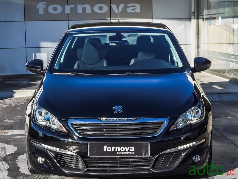 2016' Peugeot 308 photo #2