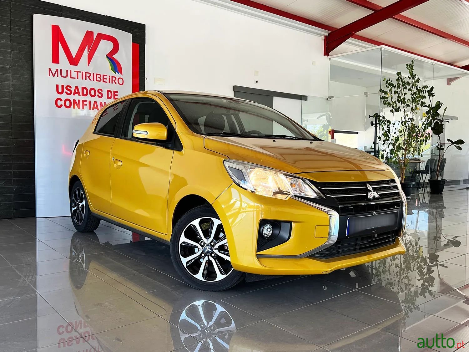 2022' Mitsubishi Space Star photo #1