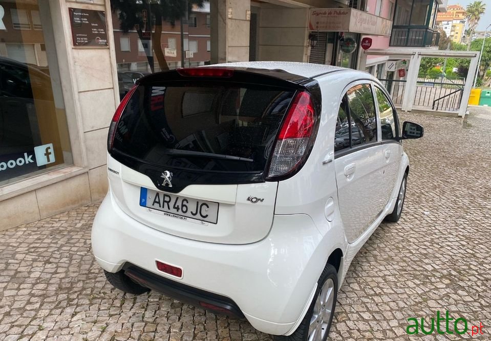 2017' Peugeot Ion photo #5