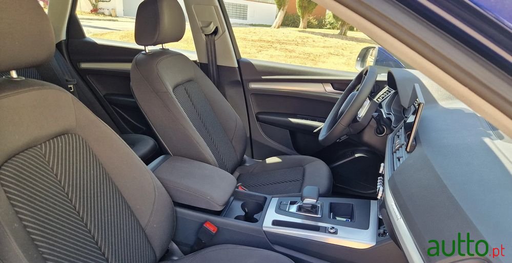 2023' Audi Q5 50 Tfsie Quattro S Tronic photo #3