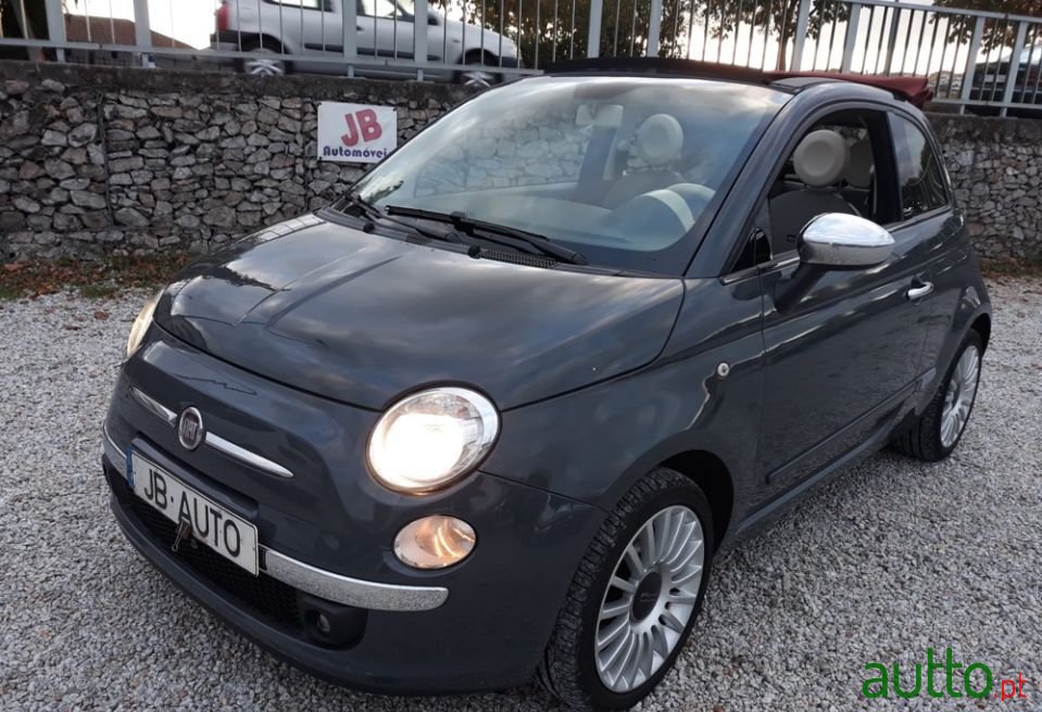 2011' Fiat 500C Nacional photo #1