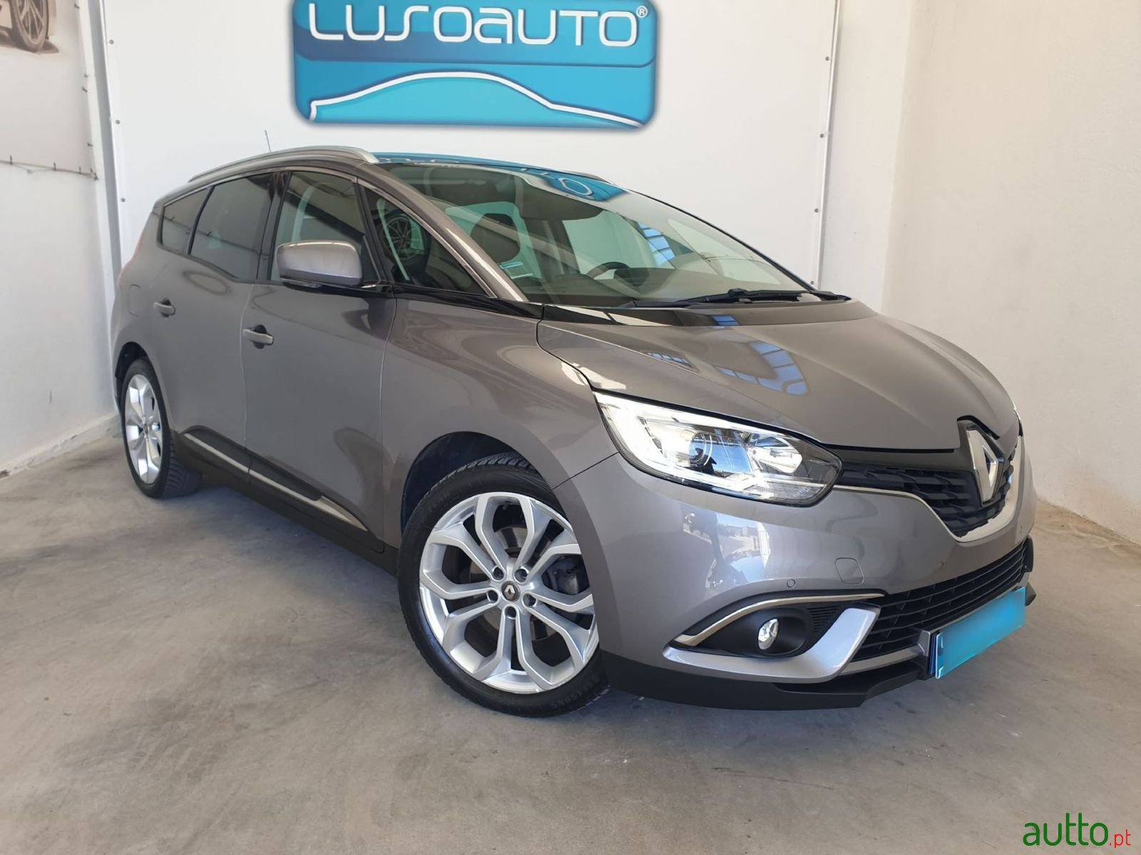 2019' Renault Grand Scenic photo #5