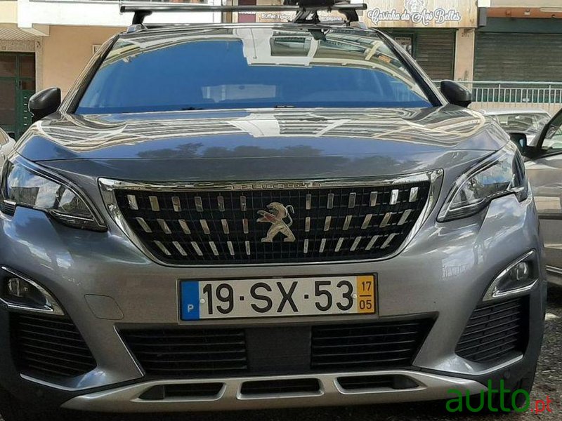 2017' Peugeot 3008 1600 Allure photo #2