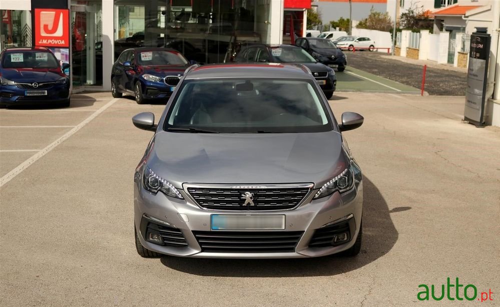 2017' Peugeot 308 Sw photo #3