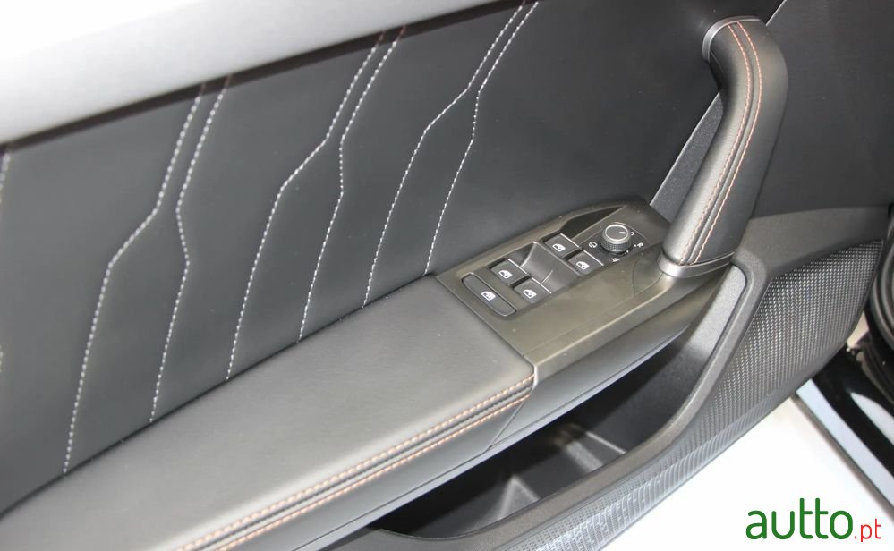 2022' Cupra Formentor 1.5 Tsi Base Dsg photo #6