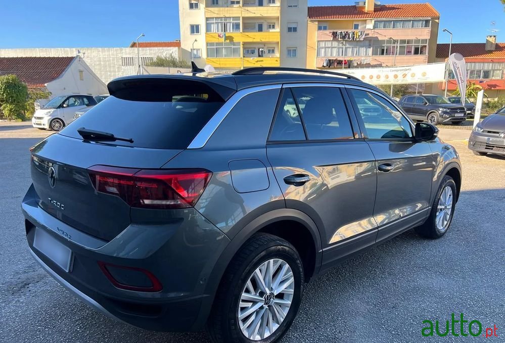 2023' Volkswagen T-Roc 1.0 Tsi Life photo #3