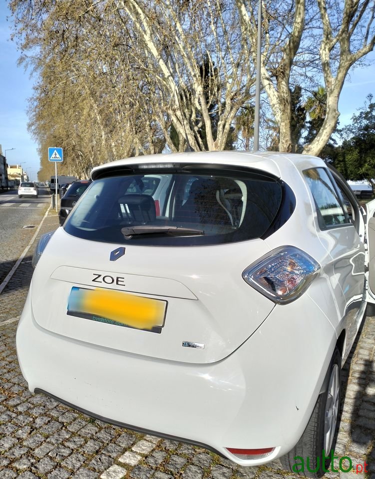 2017' Renault Zoe Life photo #2