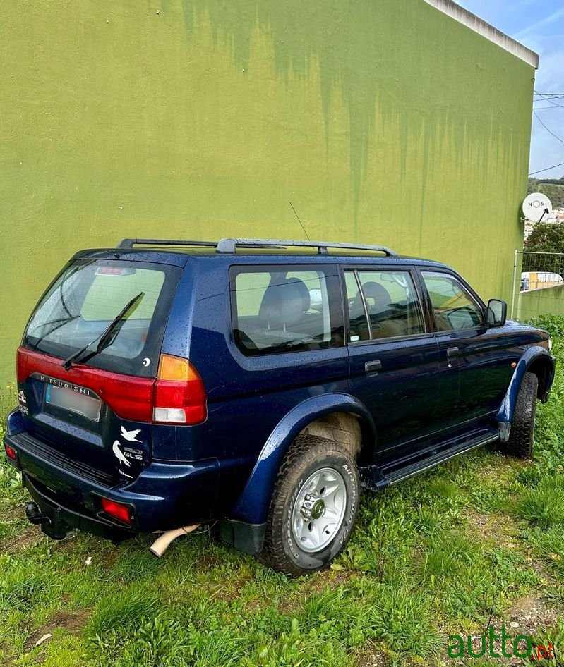 1999' Mitsubishi Pajero Sport photo #4