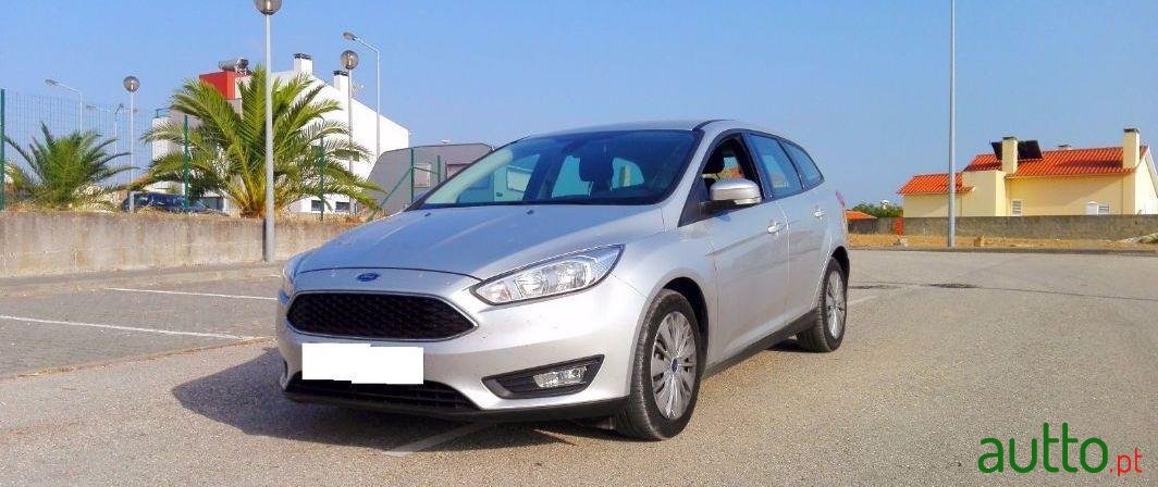 2015' Ford Focus Sw photo #1