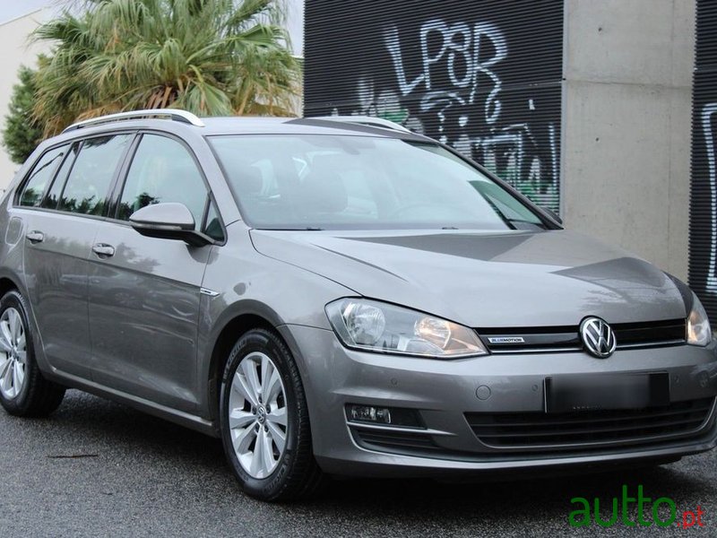 2015' Volkswagen Golf Variant photo #4