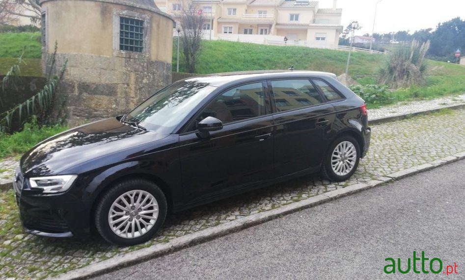 2018' Audi A3 Sportback photo #4