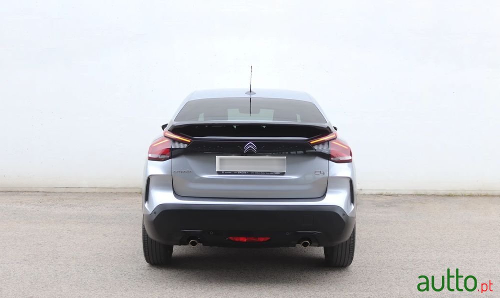 2022' Citroen C4 photo #4