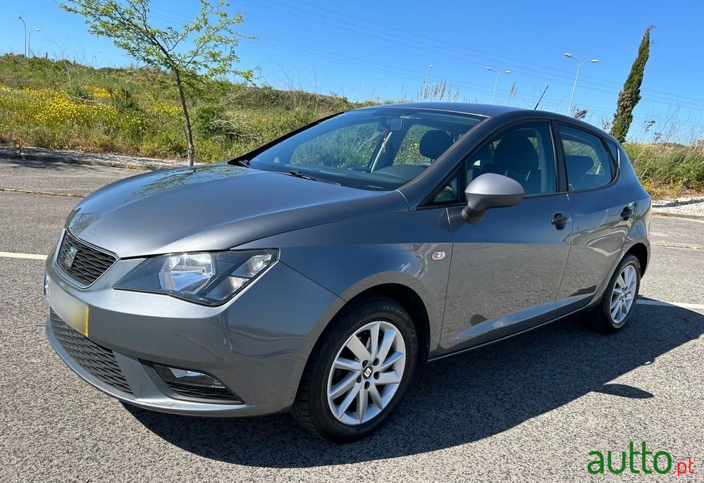 2015' SEAT Ibiza 1.4 Tdi Reference photo #2