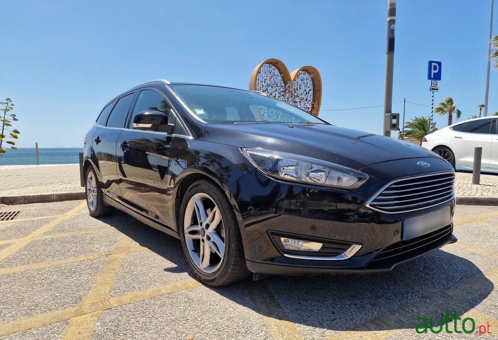 2016' Ford Focus Sw photo #3