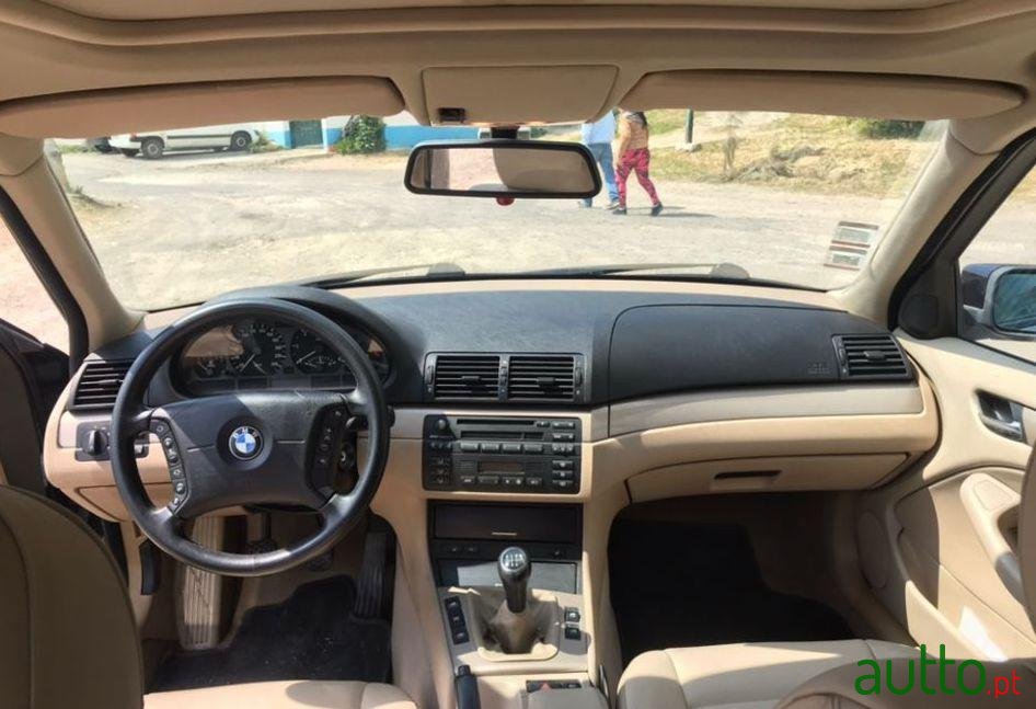 2001' BMW 320 Touring photo #4