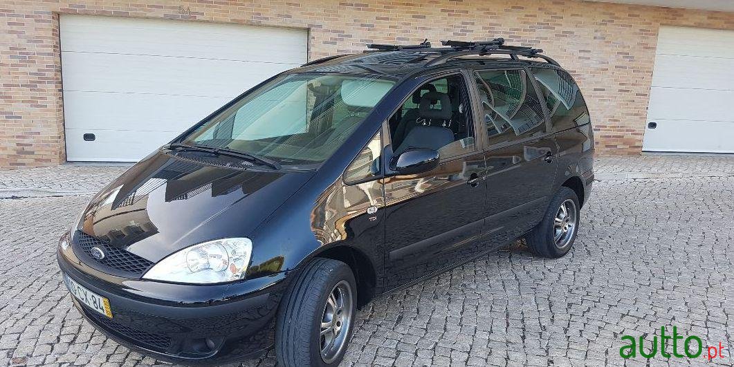 2002' Ford Galaxy 1.9Tdi photo #2