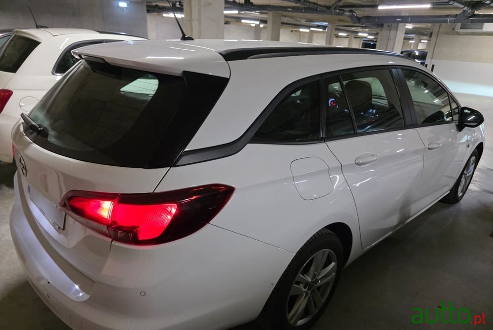 2021' Opel Astra Sports Tourer photo #4